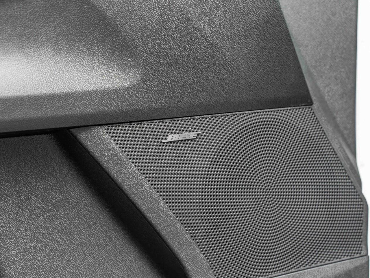 2026 Kia Sorento Plug-In Hybrid SX AWD Photo