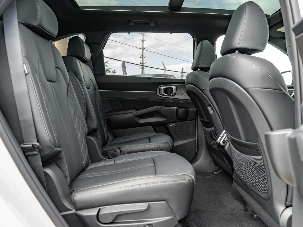 2026 Kia Sorento Plug-In Hybrid SX AWD Photo