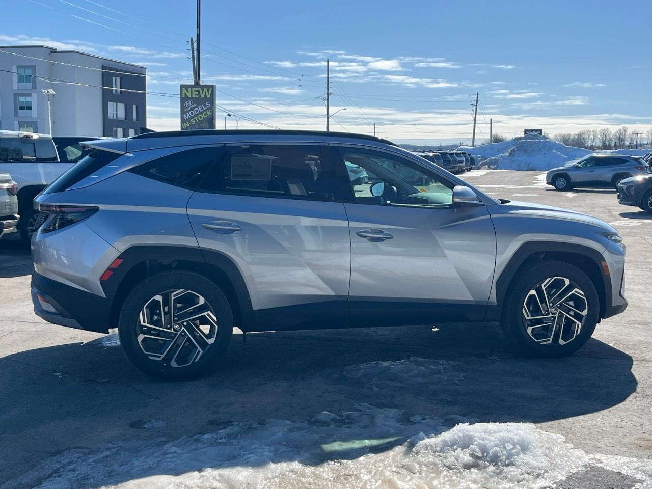 2026 Hyundai Tucson Hybrid Ultimate AWD Photo