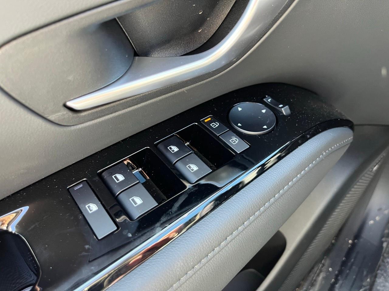 2026 Hyundai Tucson Hybrid Ultimate AWD Photo