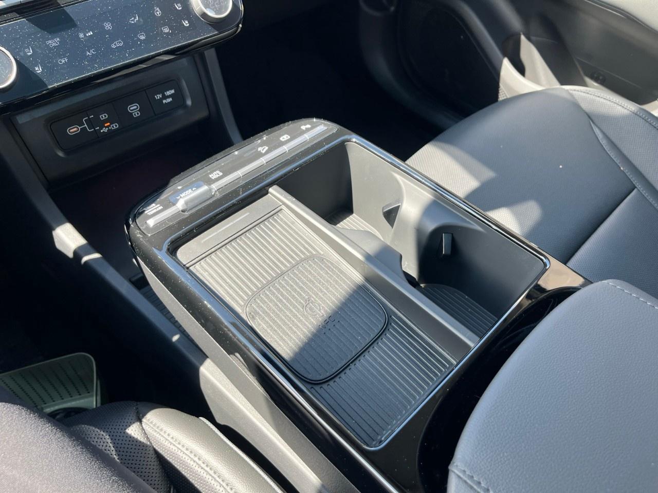 2026 Hyundai Tucson Hybrid Ultimate AWD Photo