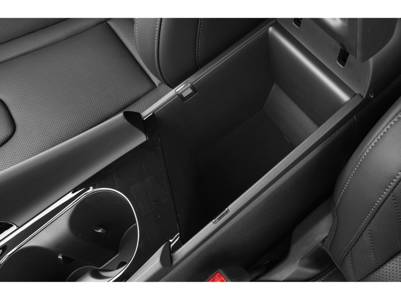 2026 Hyundai Elantra Hybrid Luxury Sedan w/Two-Tone Interior Photo