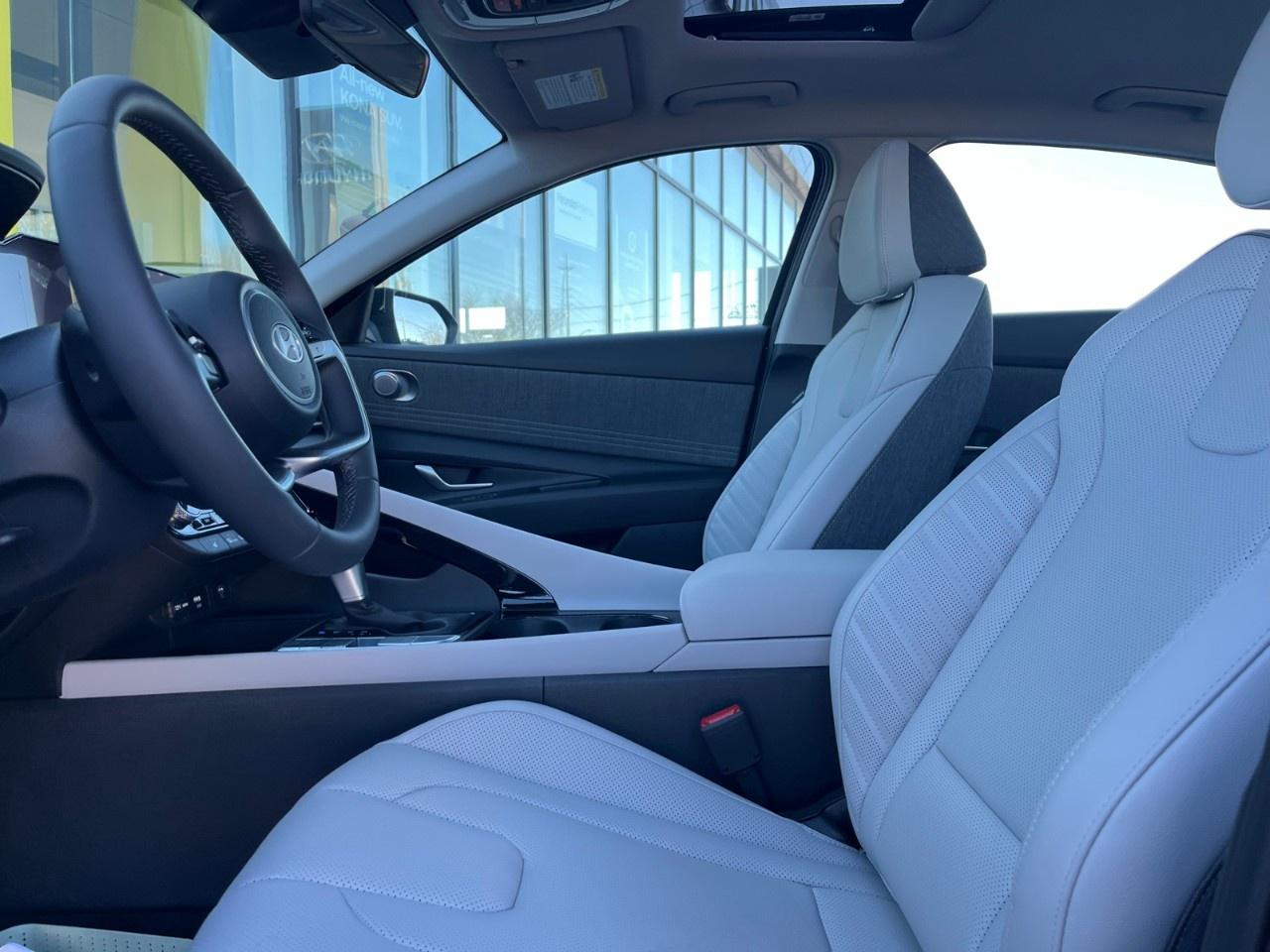 2026 Hyundai Elantra Hybrid Luxury Sedan w/Two-Tone Interior Photo