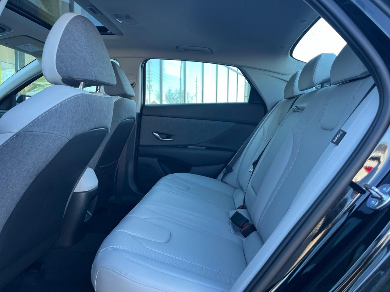2026 Hyundai Elantra Hybrid Luxury Sedan w/Two-Tone Interior Photo