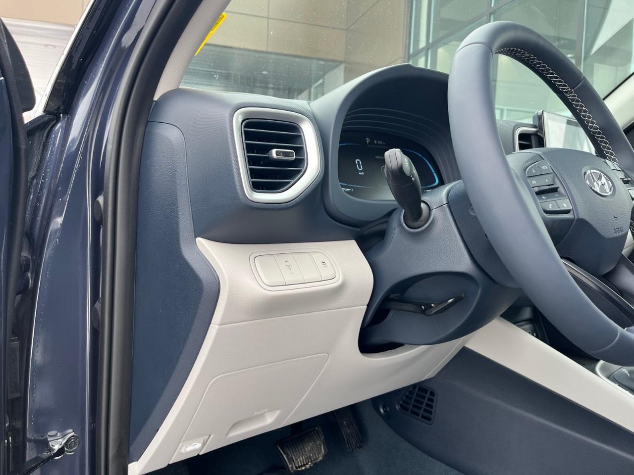 2026 Hyundai Venue Ultimate IVT w/Denim Interior Photo