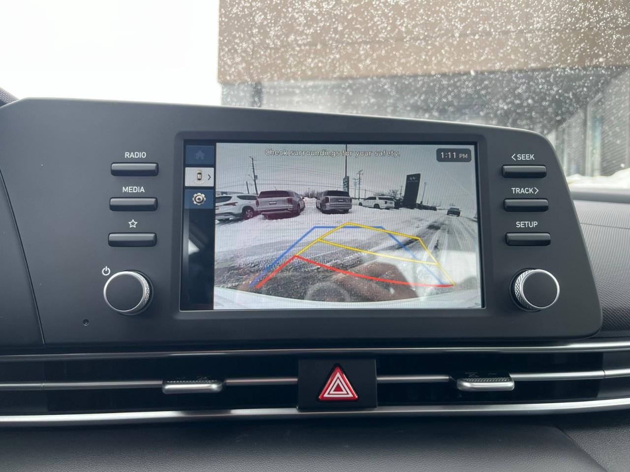 2026 Hyundai Elantra Essential IVT Photo