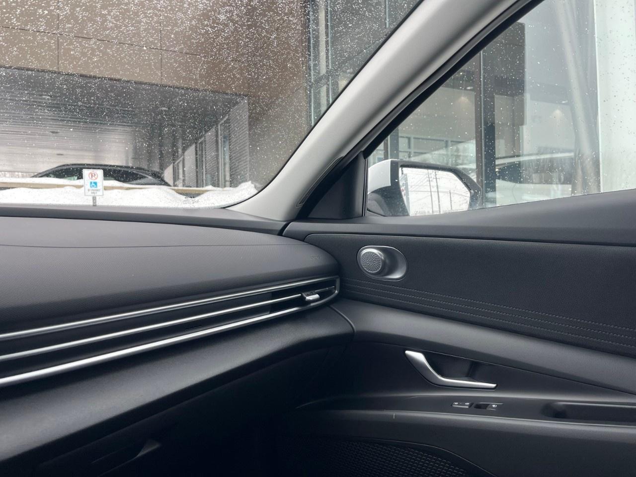 2026 Hyundai Elantra Essential IVT Photo