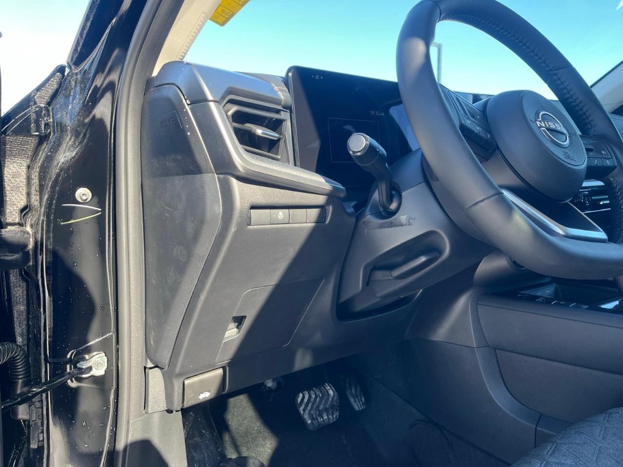 2026 Nissan Kicks SV AWD Photo