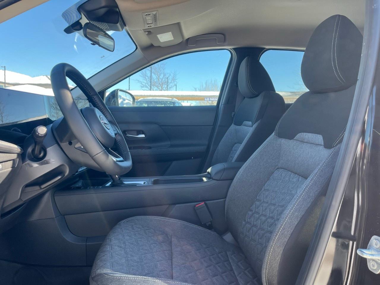 2026 Nissan Kicks SV AWD Photo