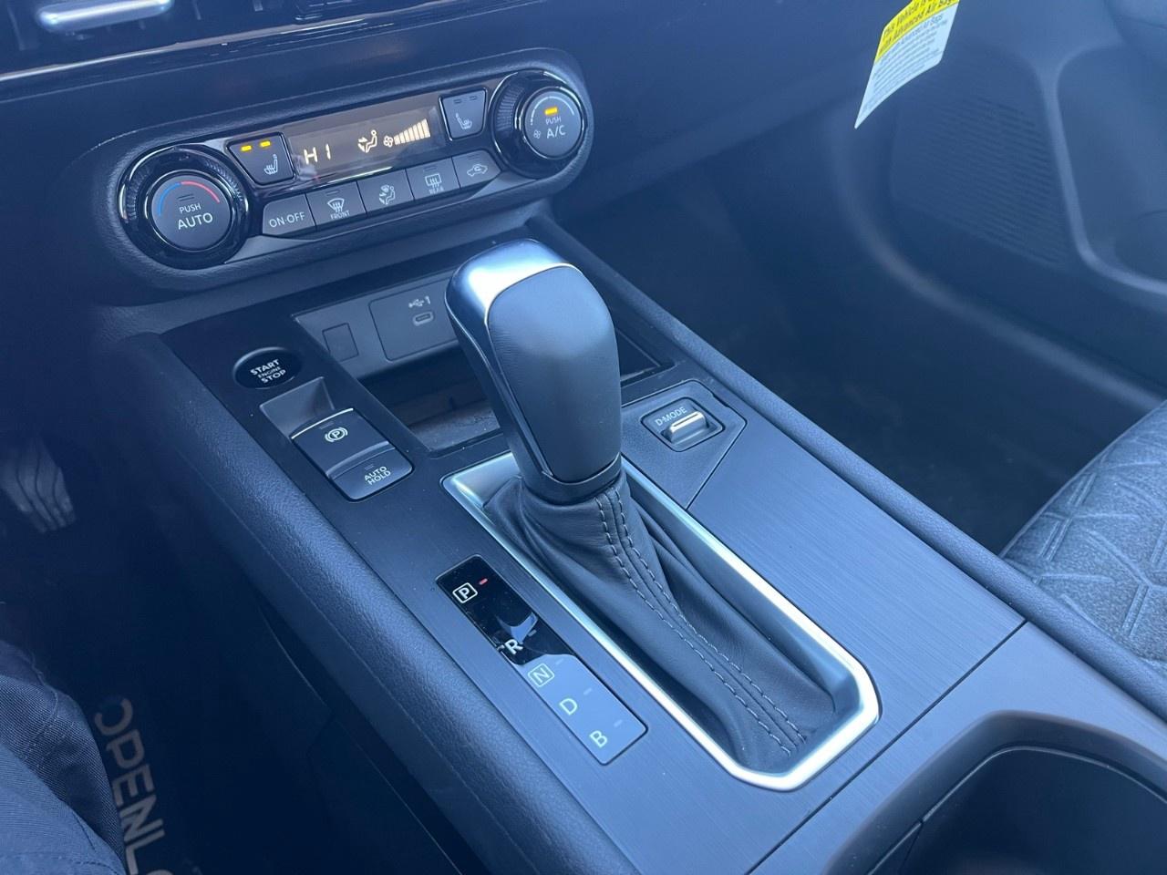 2026 Nissan Kicks SV AWD Photo