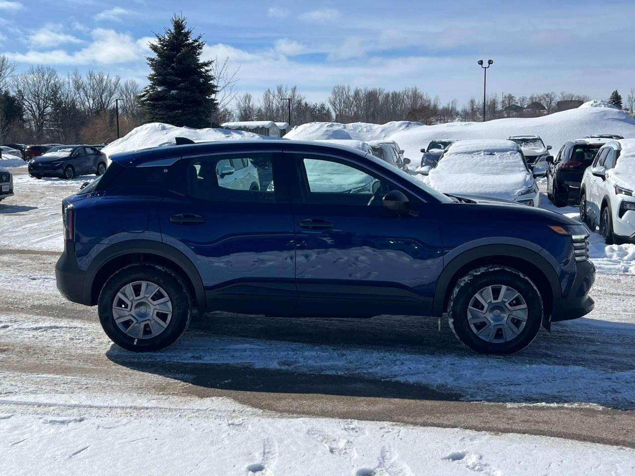 2026 Nissan Kicks S AWD Photo