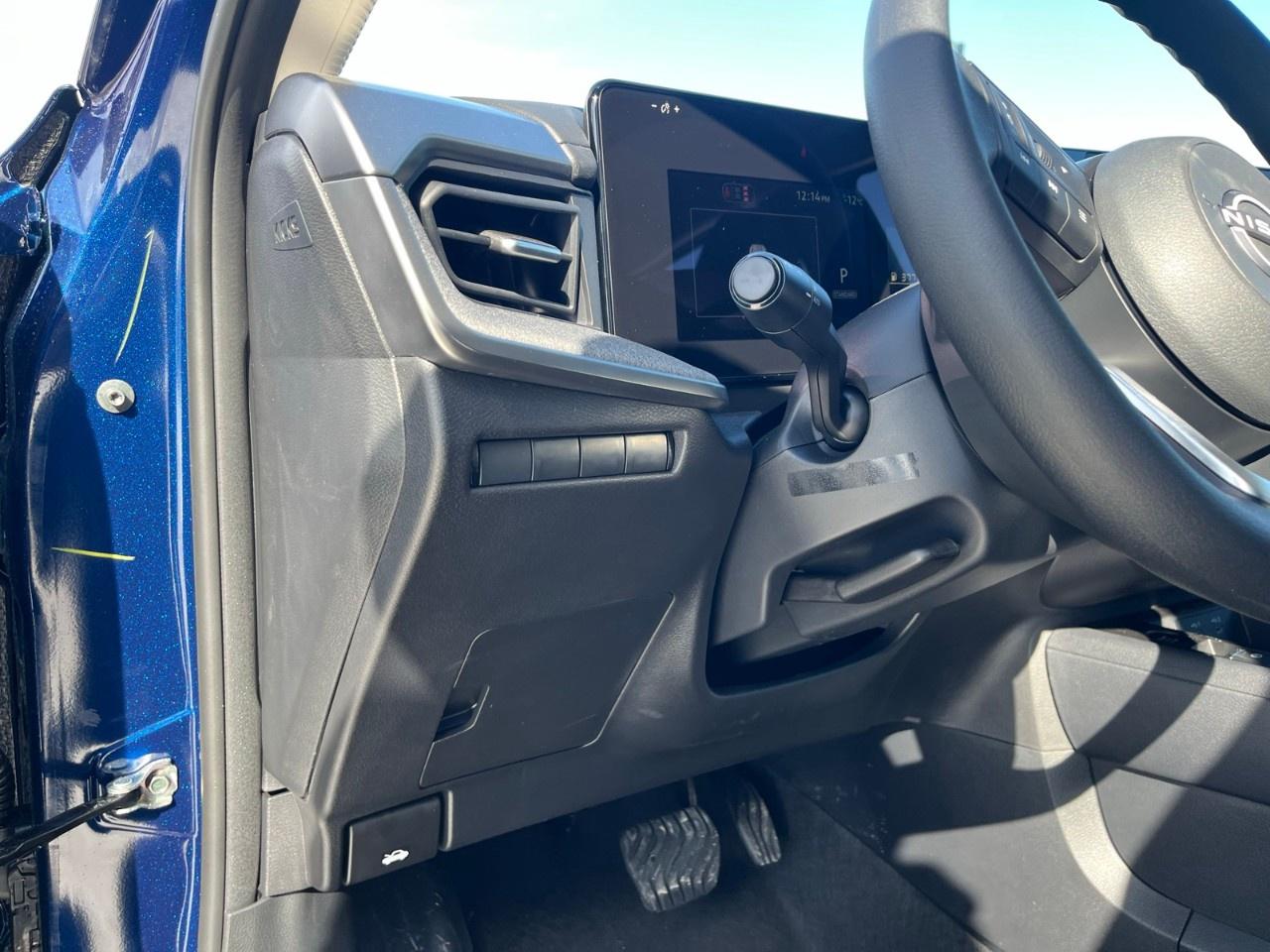 2026 Nissan Kicks S AWD Photo