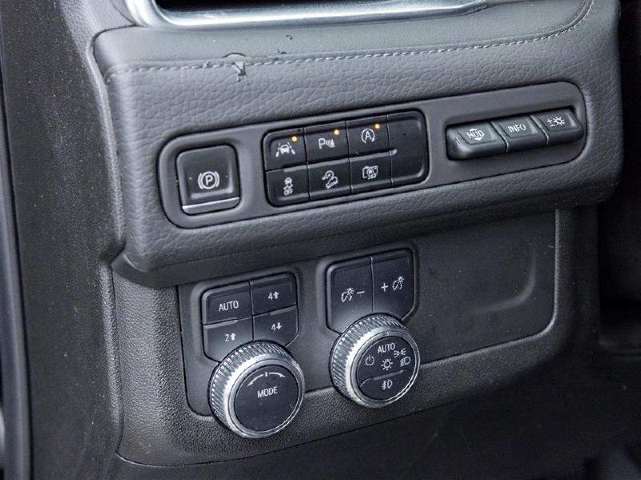 2023 GMC Yukon 4x4 Denali Photo