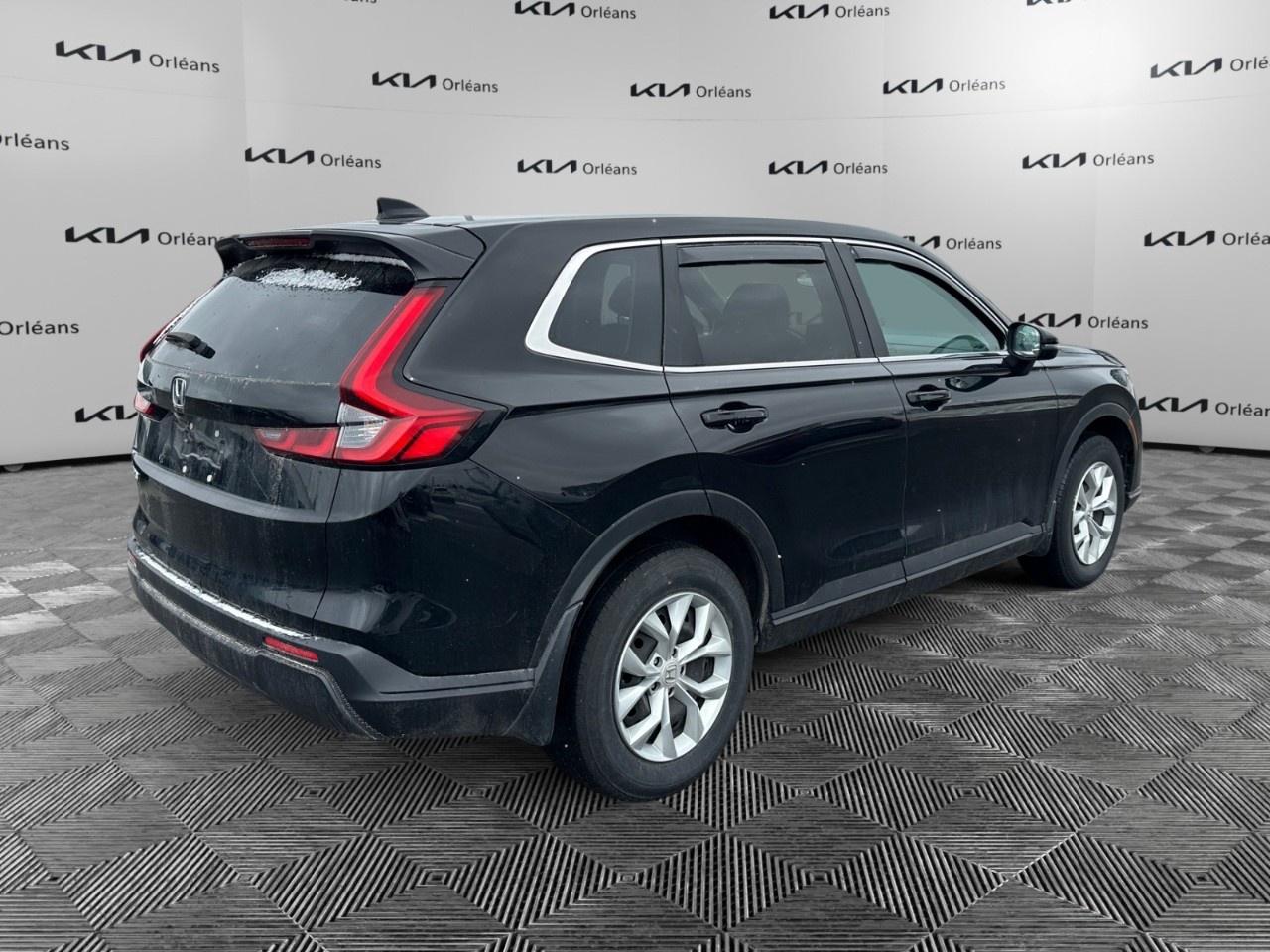 2023 Honda CR-V LX AWD Photo