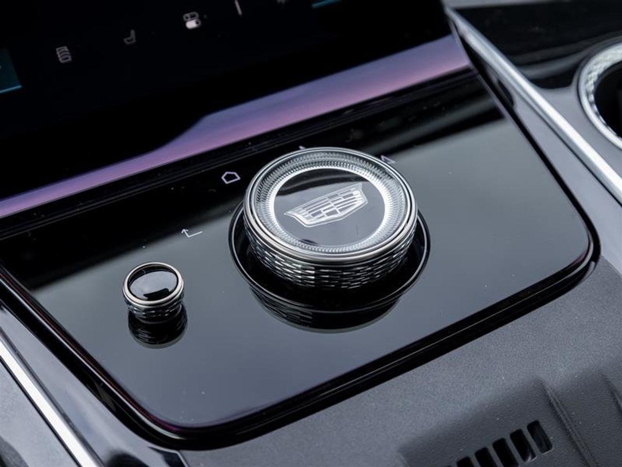2026 Cadillac Escalade IQ Premium Sport Photo