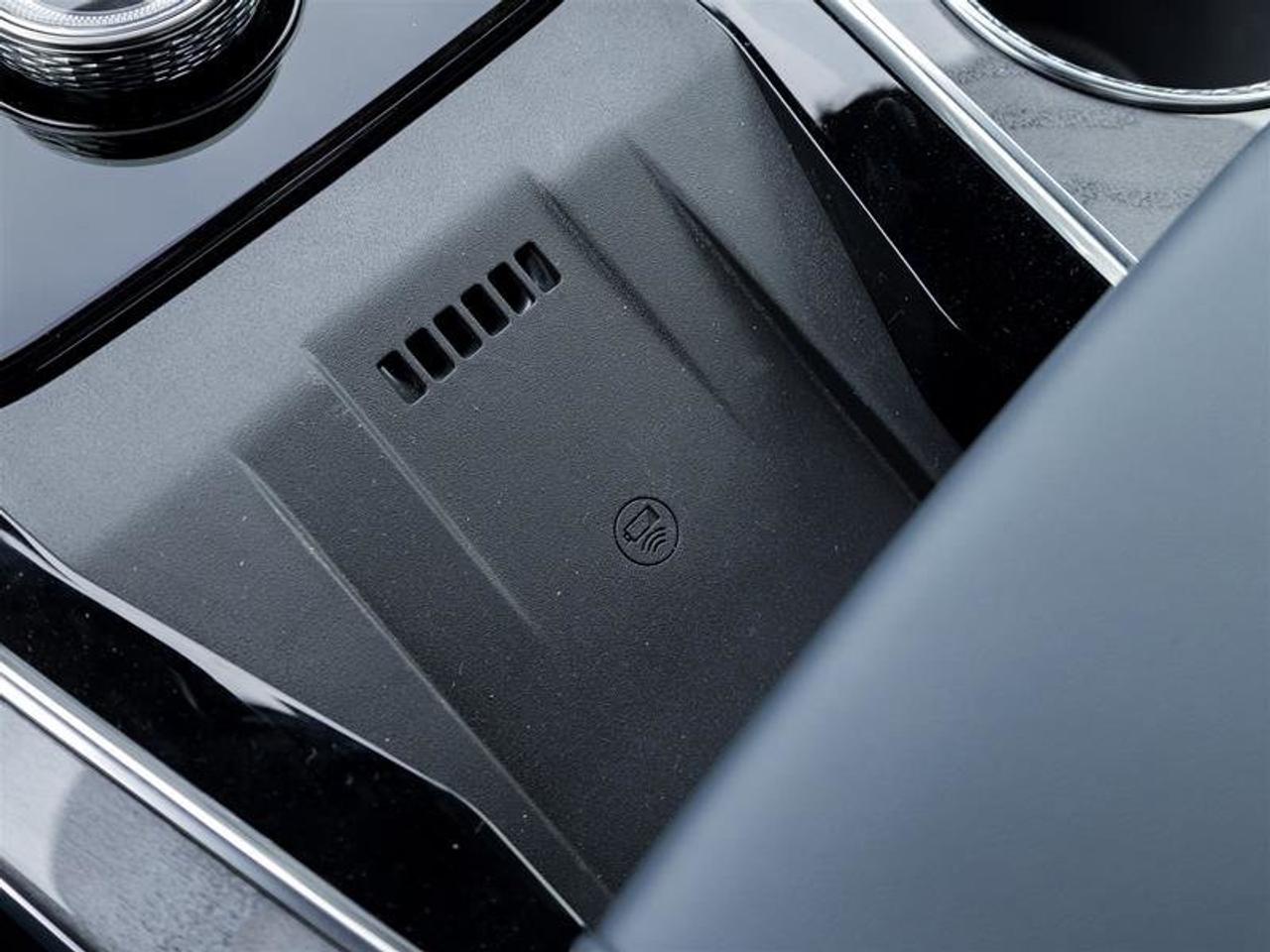 2026 Cadillac Escalade IQ Premium Sport Photo