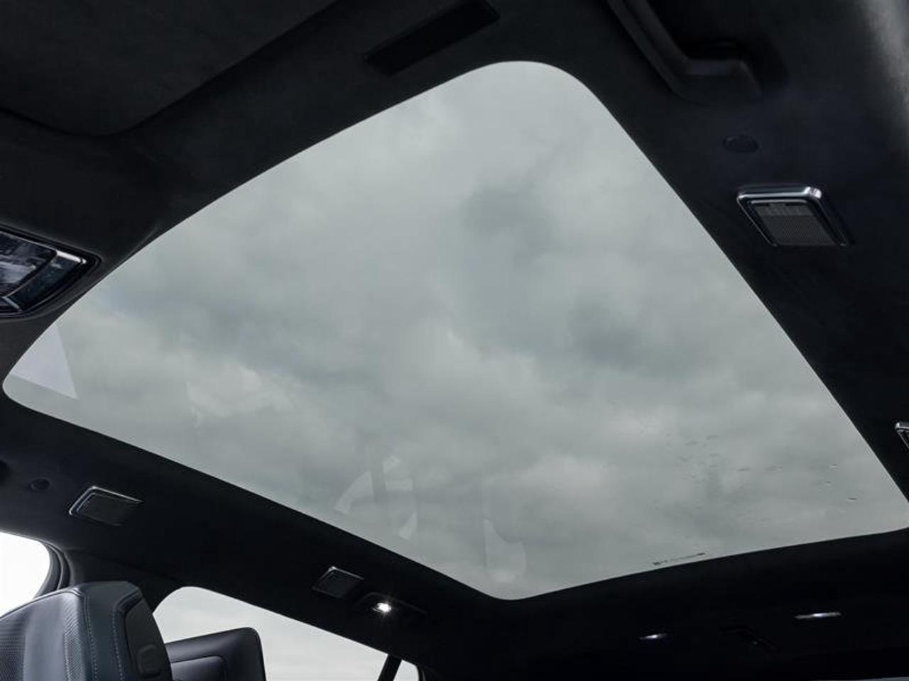 2026 Cadillac Escalade IQ Premium Sport Photo