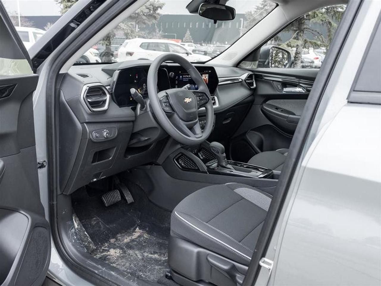 2026 Chevrolet TrailBlazer LS Photo