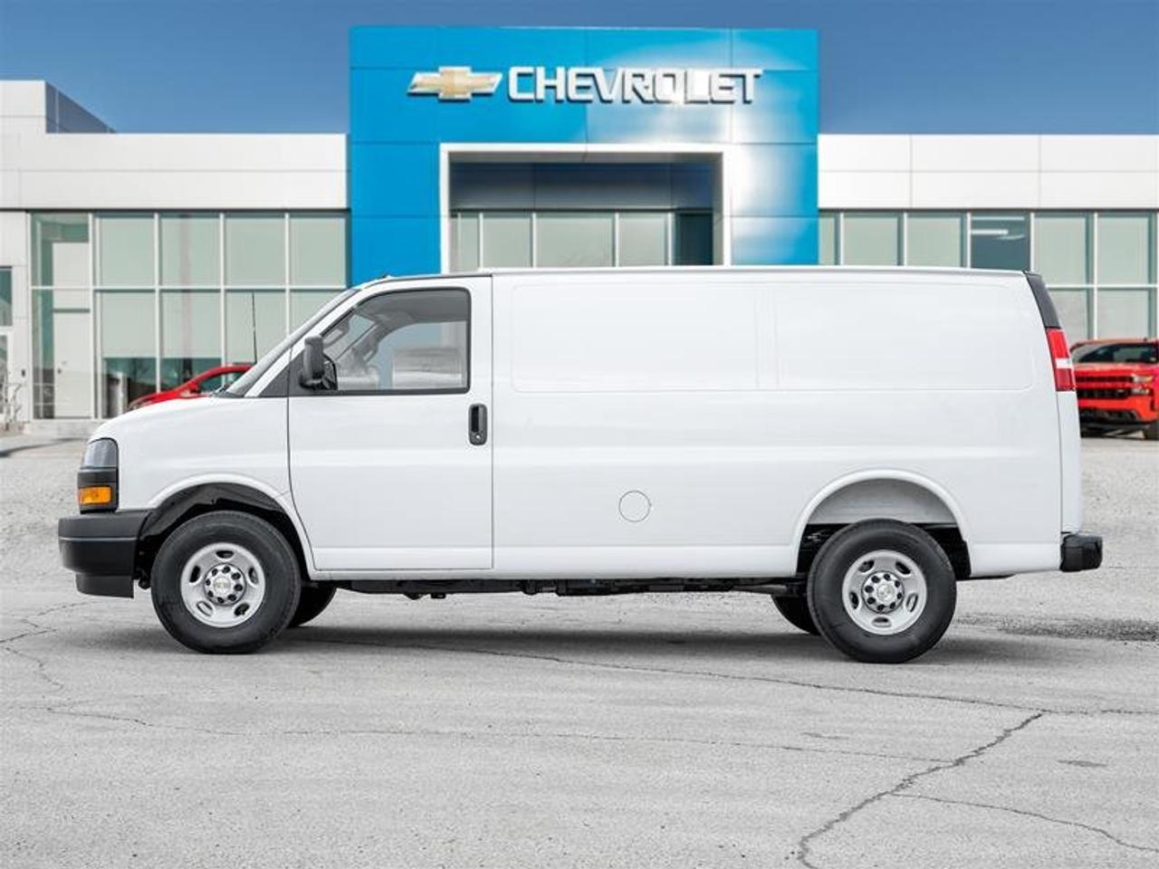 2026 Chevrolet Express Cargo 2500 WT 135'' Photo2