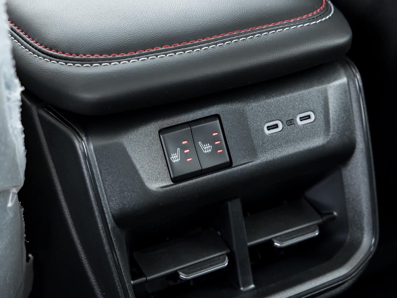 2026 Dodge Charger 4-Door SCAT PACK PLUS Photo