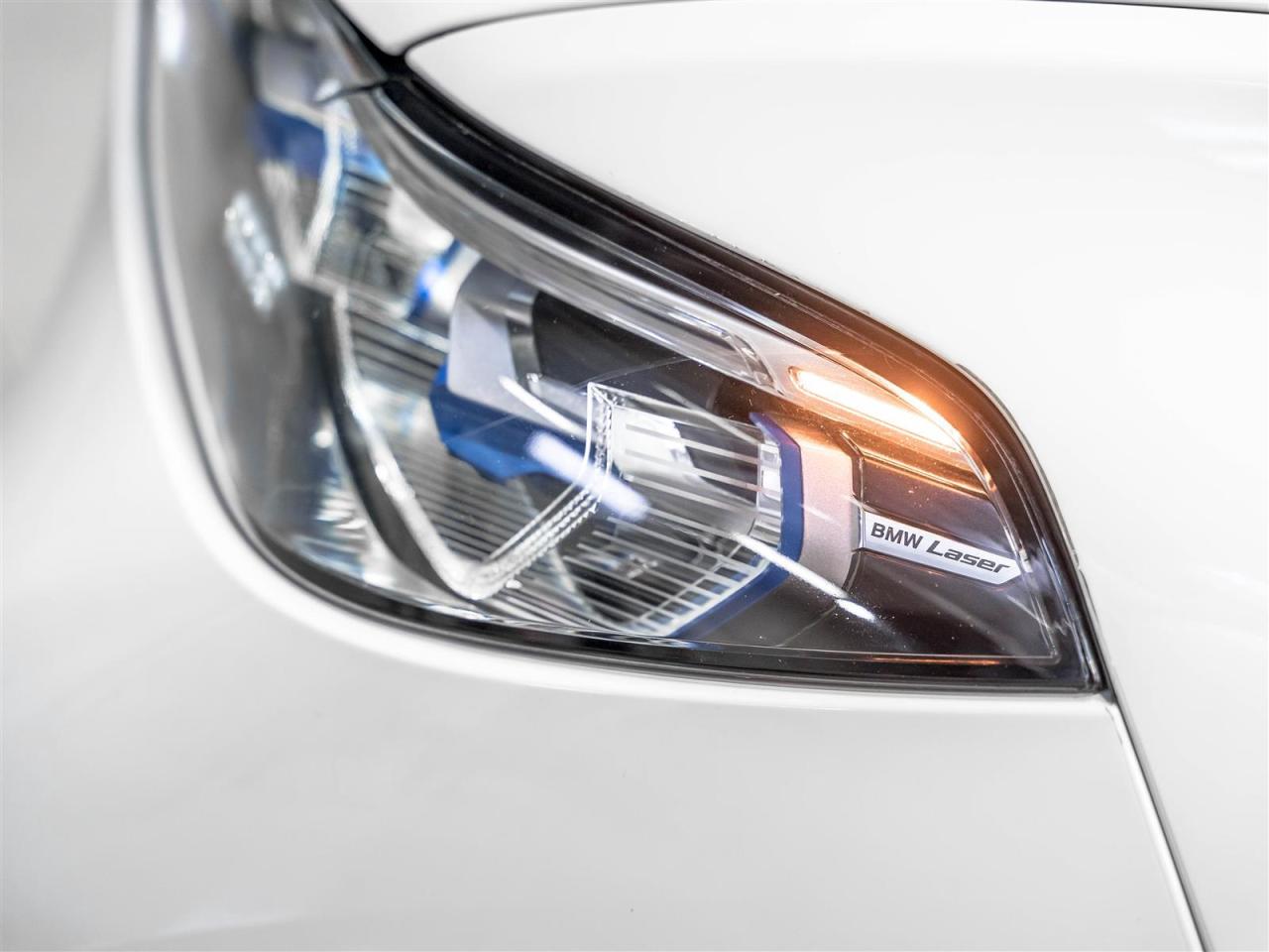 2022 BMW X7 xDrive40i|M SPORT|6PASS|PREMIUM EXCELLENCE|TV/DVD|INDIVIDUAL Photo