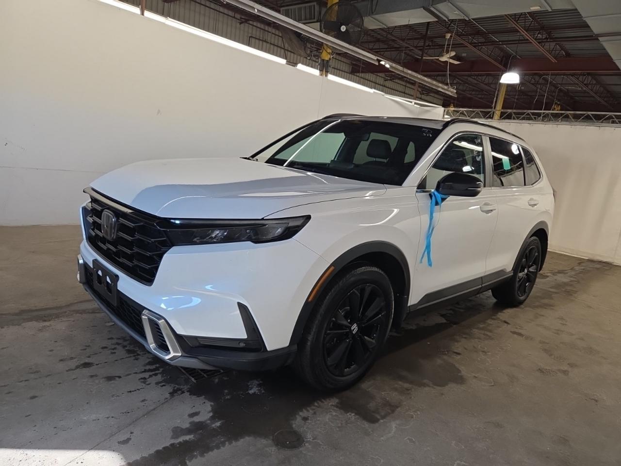 2023 Honda CR-V Hybrid TOURING AWD | NO ACCIDENTS | NAV | LTHR | ROOF Photo2