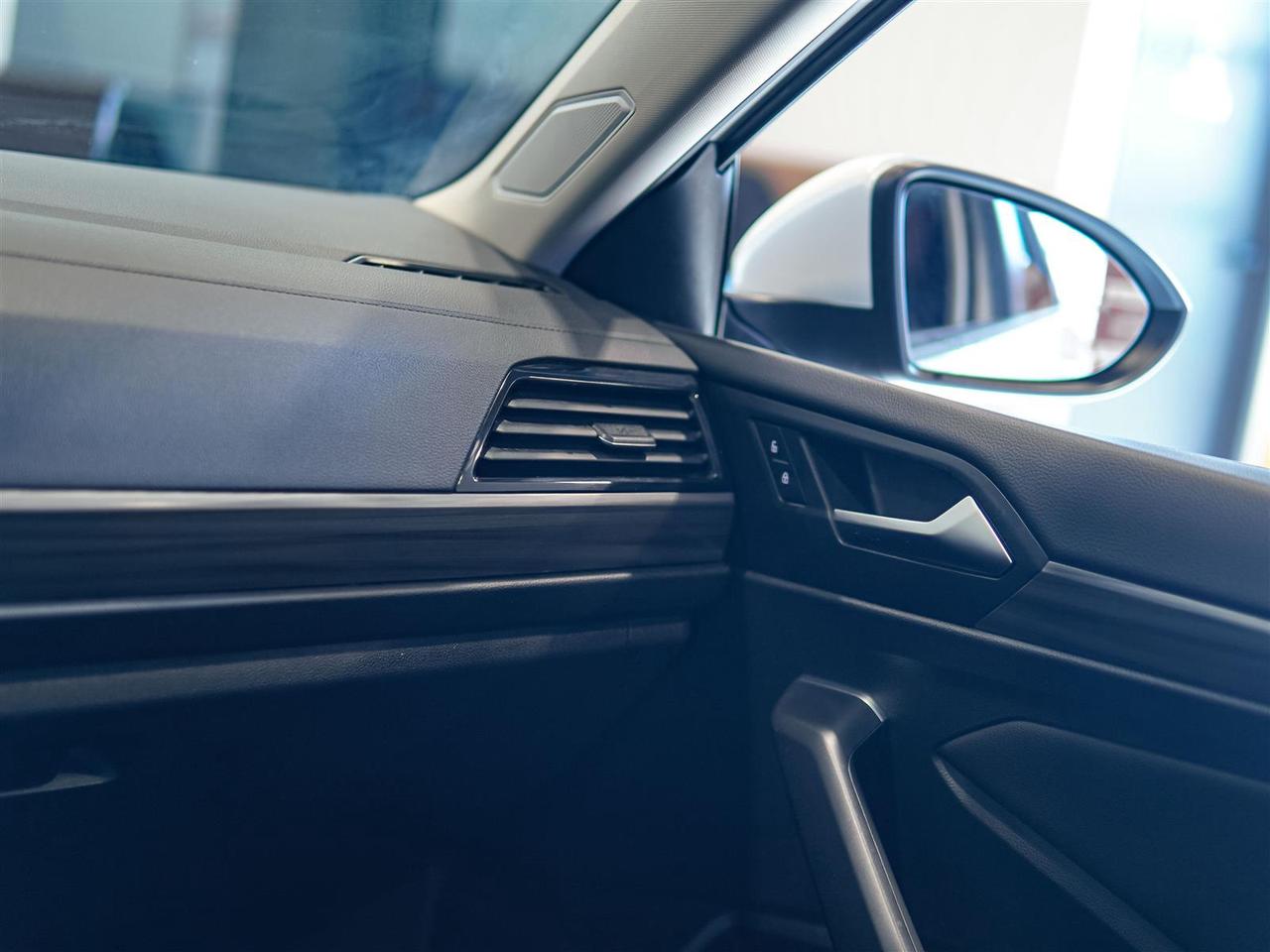 2021 Volkswagen Jetta Highline | LTHR | SUNROOF | NO ACCIDENTS Photo