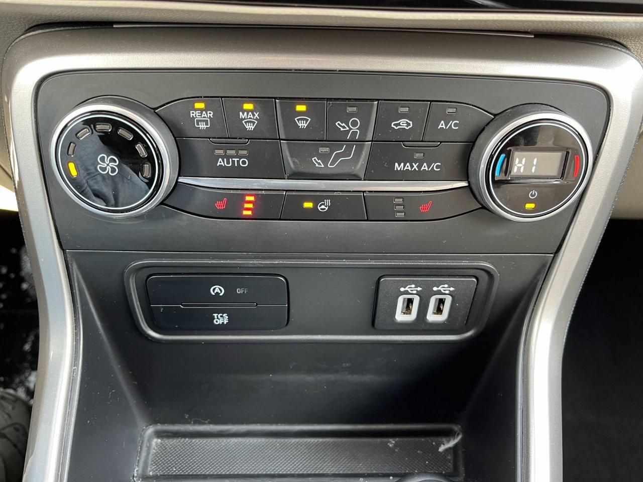 2022 Ford EcoSport Titanium 4WD Photo