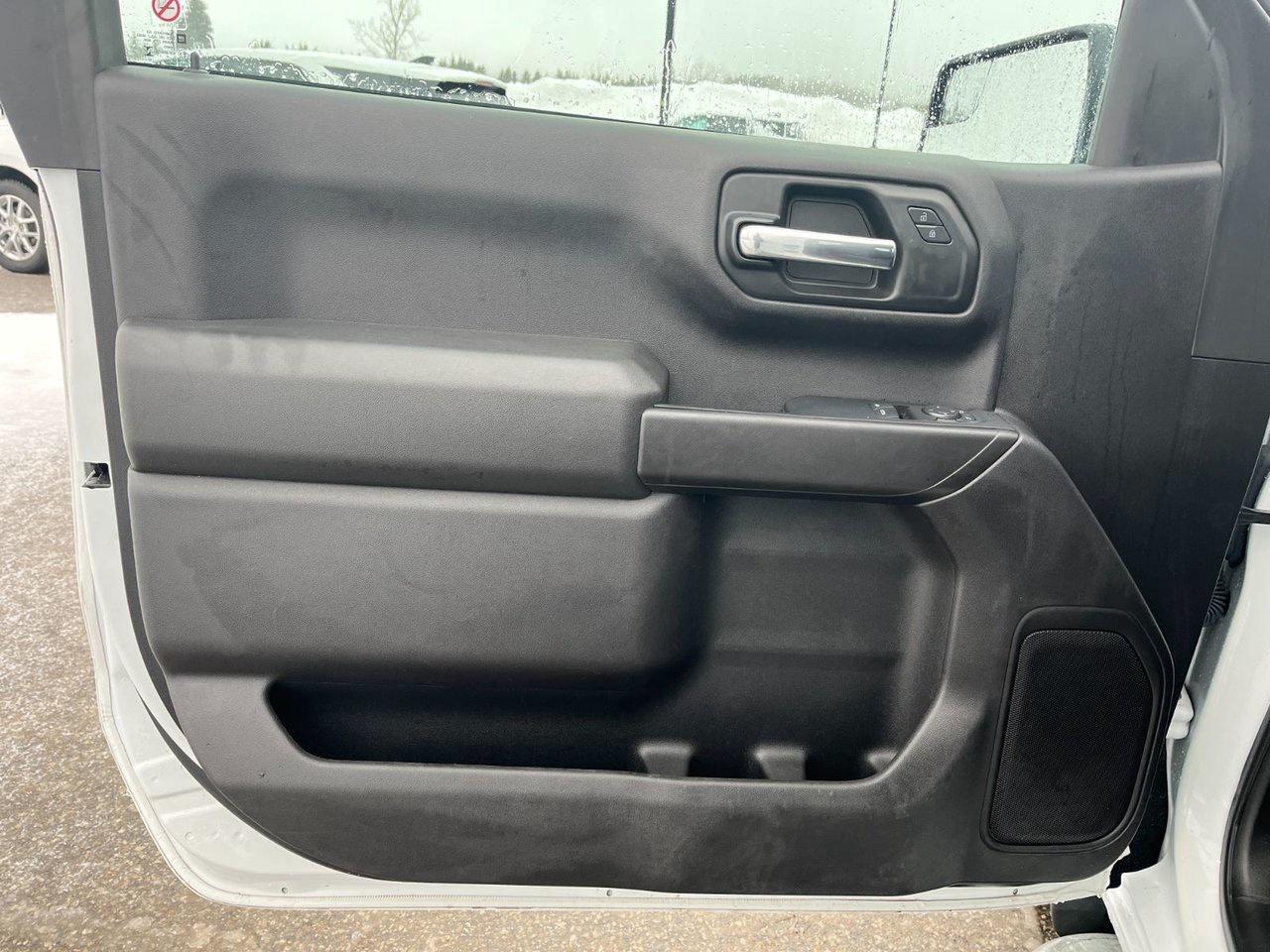 2023 Chevrolet Silverado 1500 2WD Reg Cab 140 Work Truck Photo