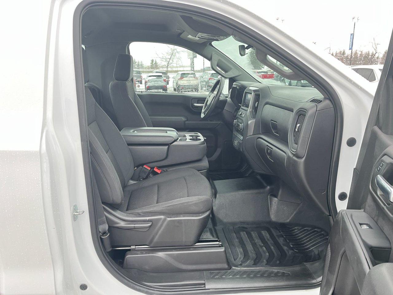 2023 Chevrolet Silverado 1500 2WD Reg Cab 140 Work Truck Photo