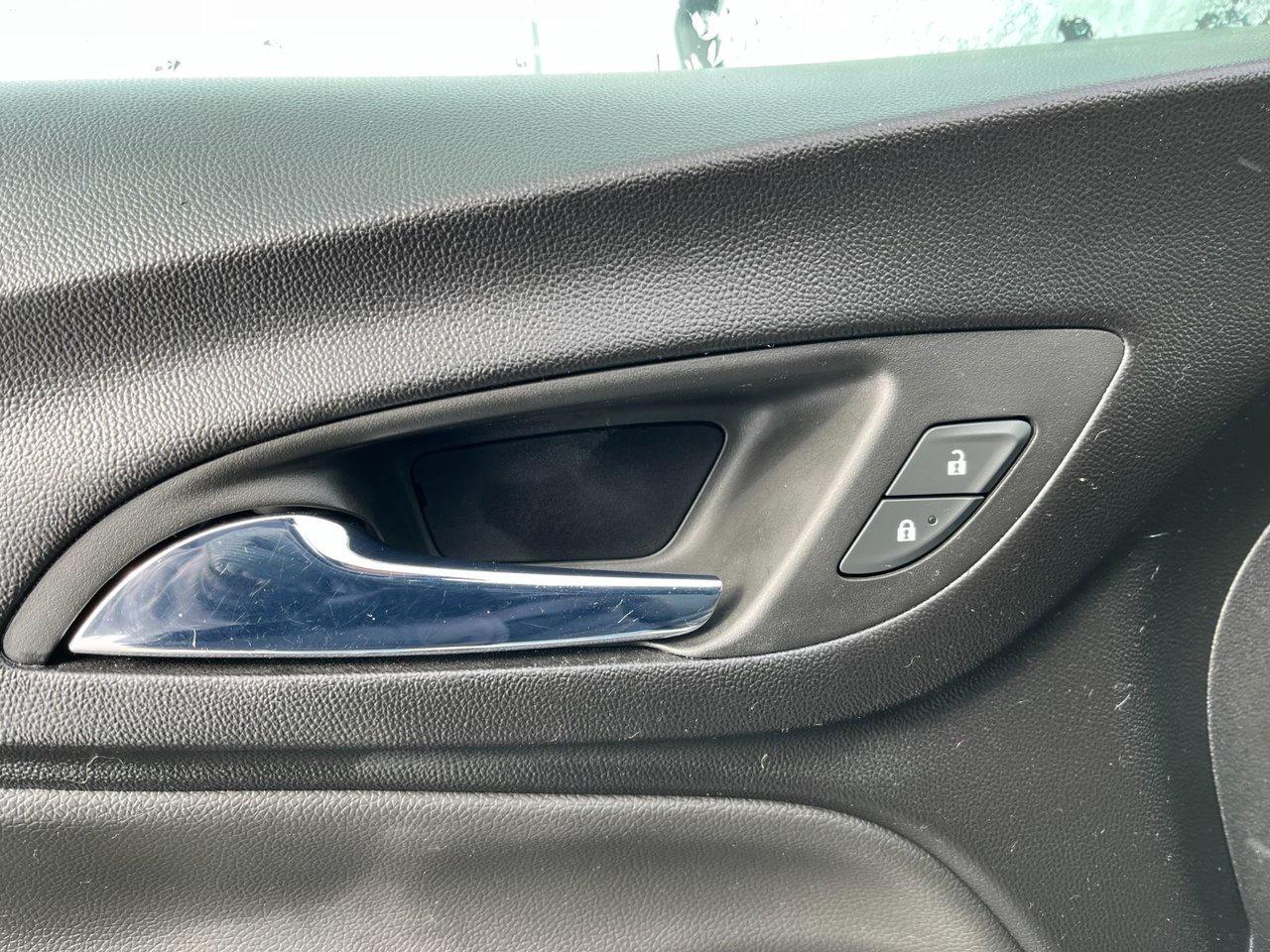 2022 Chevrolet Equinox AWD 4dr LT w/1LT Photo