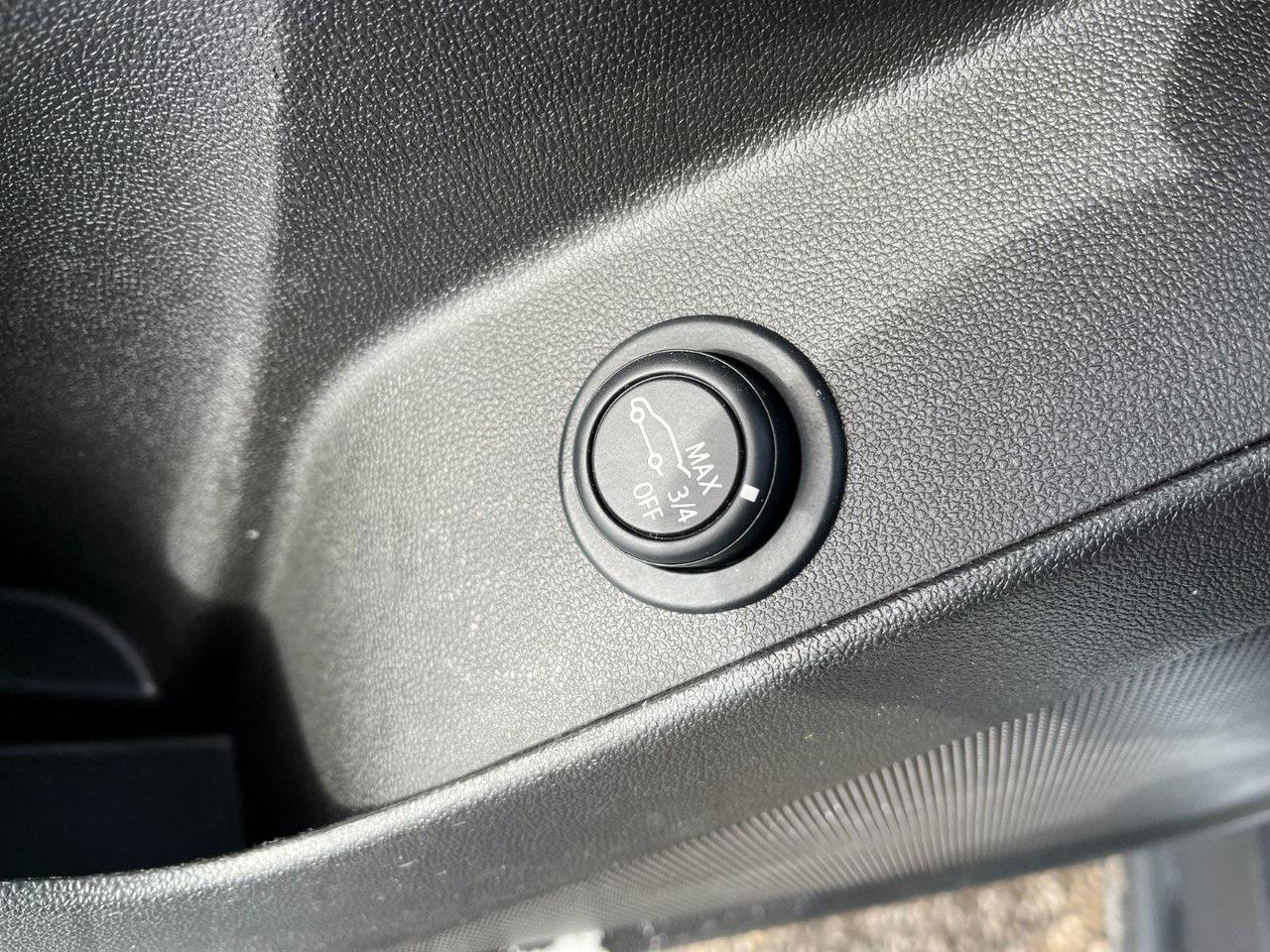 2024 Chevrolet Equinox AWD 4DR LT Photo