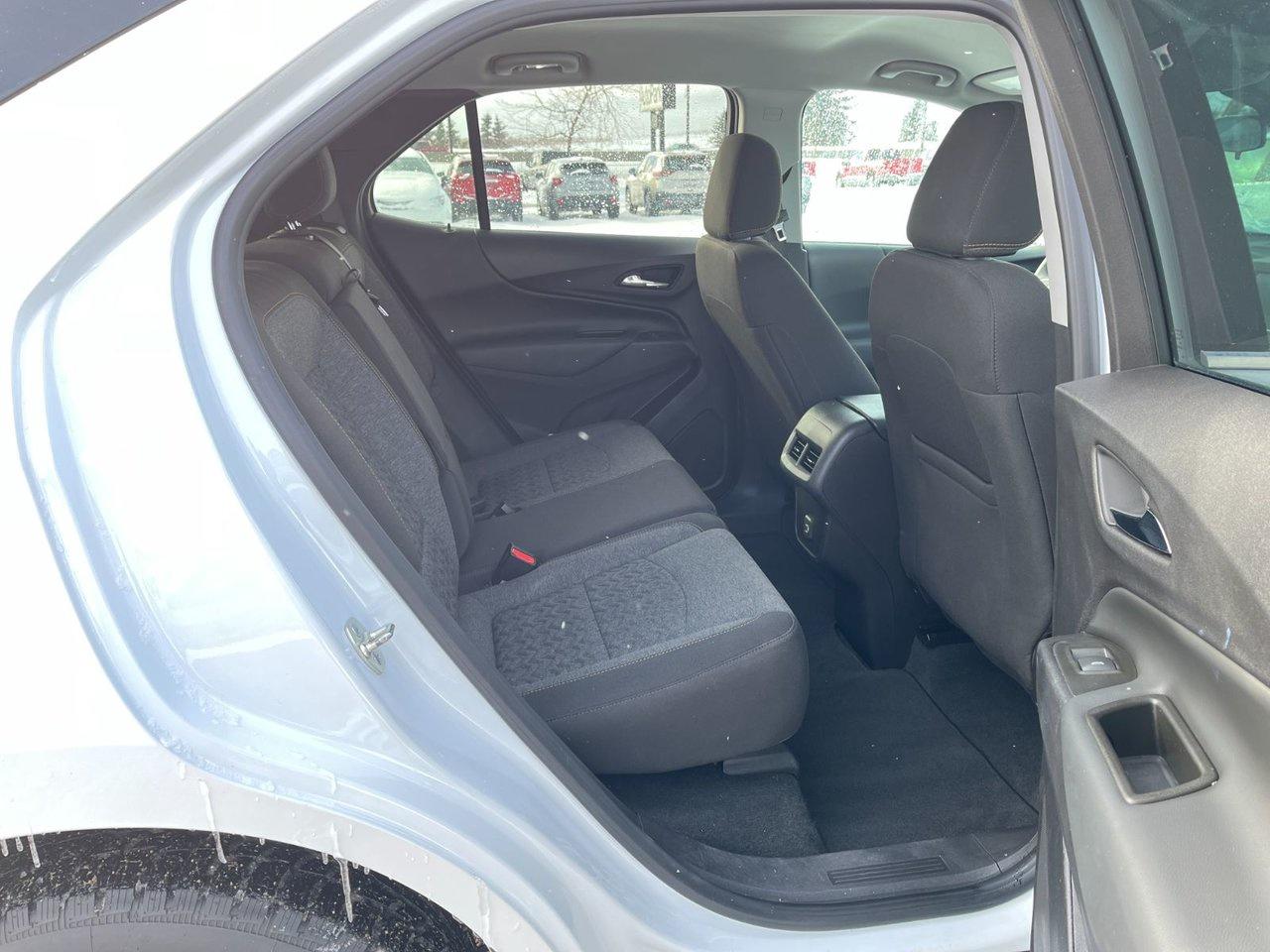 2024 Chevrolet Equinox AWD 4DR LT Photo