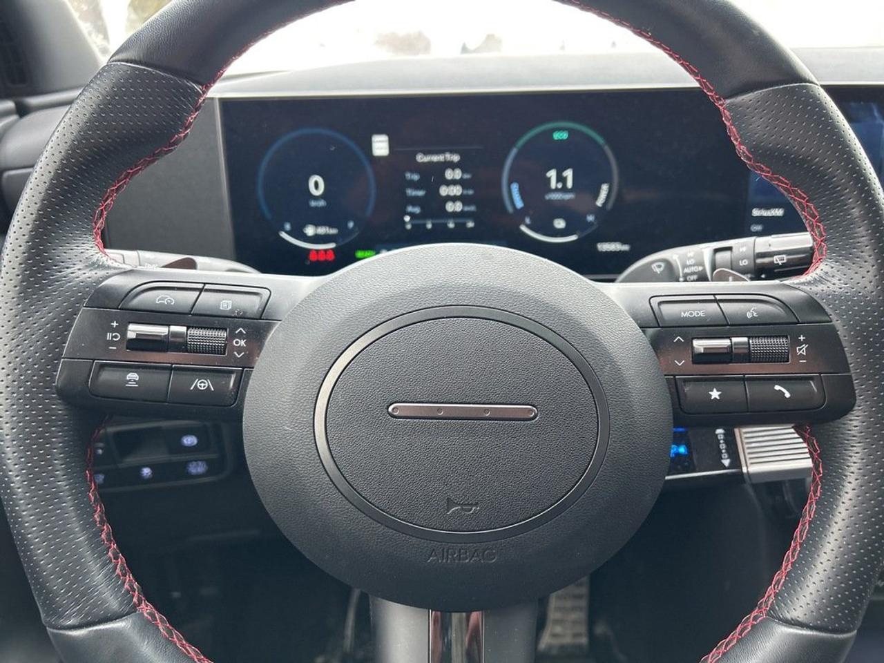 2025 Hyundai Tucson Hybrid N-LINE Photo