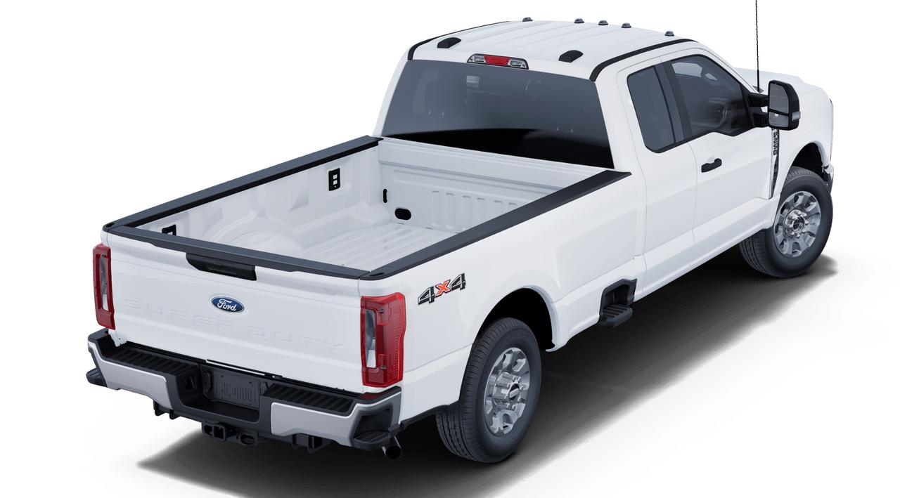 2025 Ford F-250 Super Duty SRW XLT Photo
