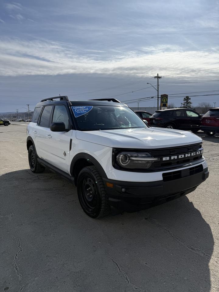 2023 Ford Bronco Sport  Photo1