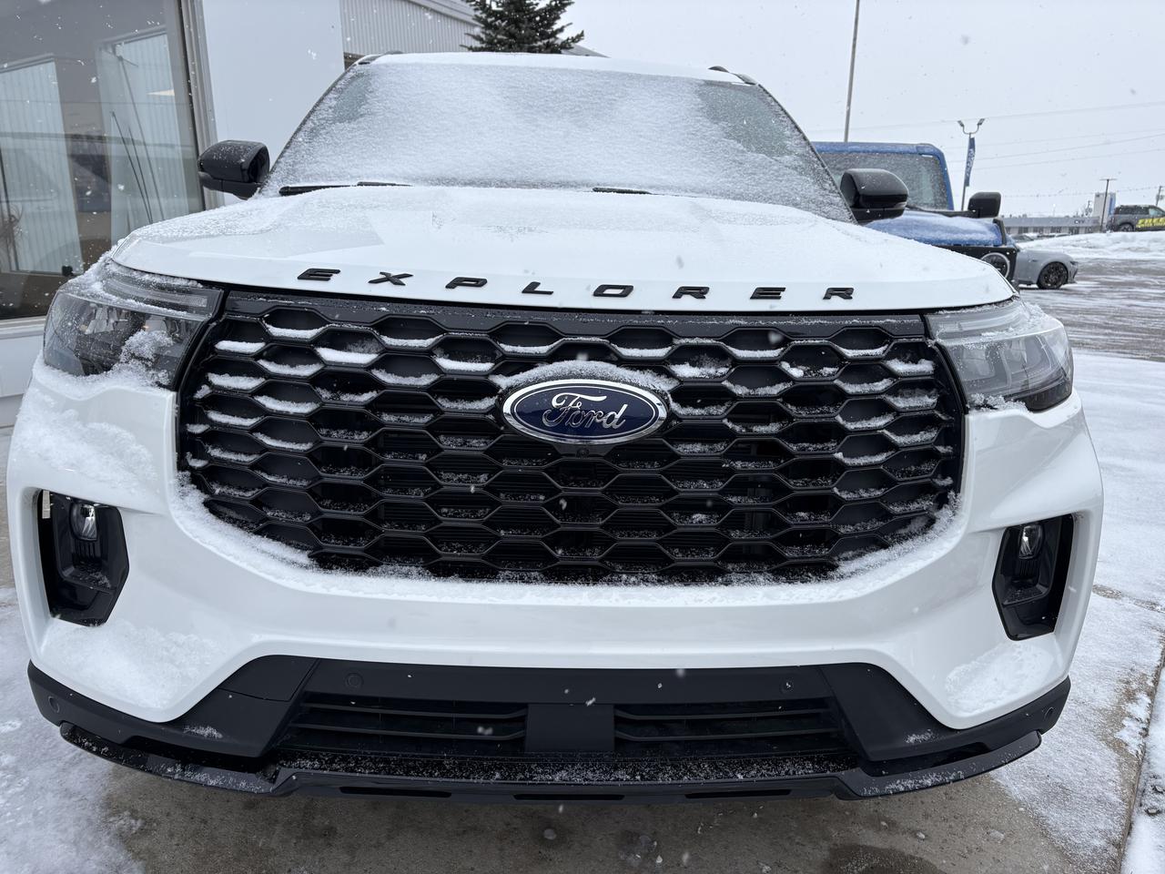 2026 Ford Explorer  Photo1