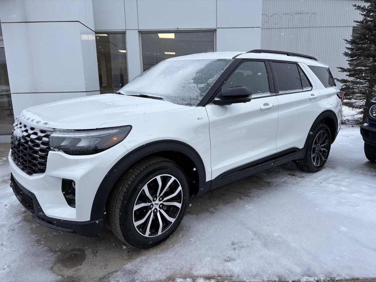 2026 Ford Explorer  Photo0