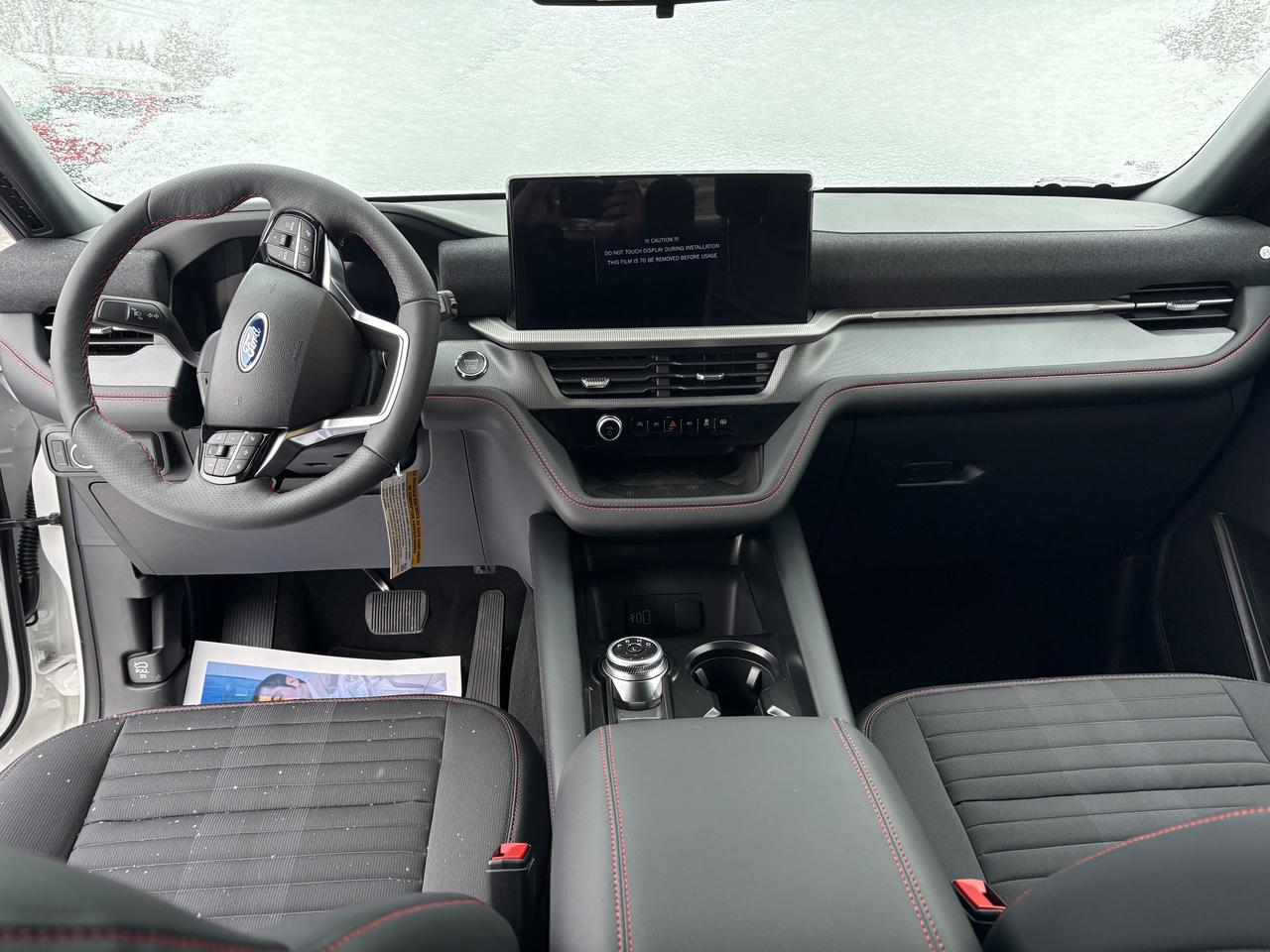 2026 Ford Explorer  Photo3