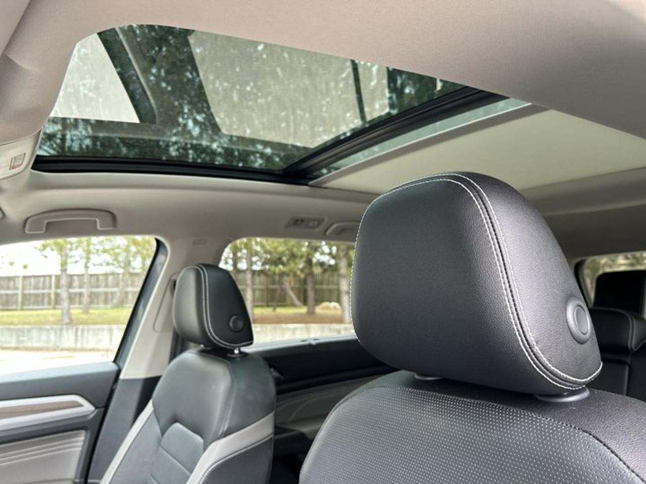 2023 Volkswagen Atlas Highline 3.6 FSI 4MOTION |No accidents | Remote start | Leather Seats Photo