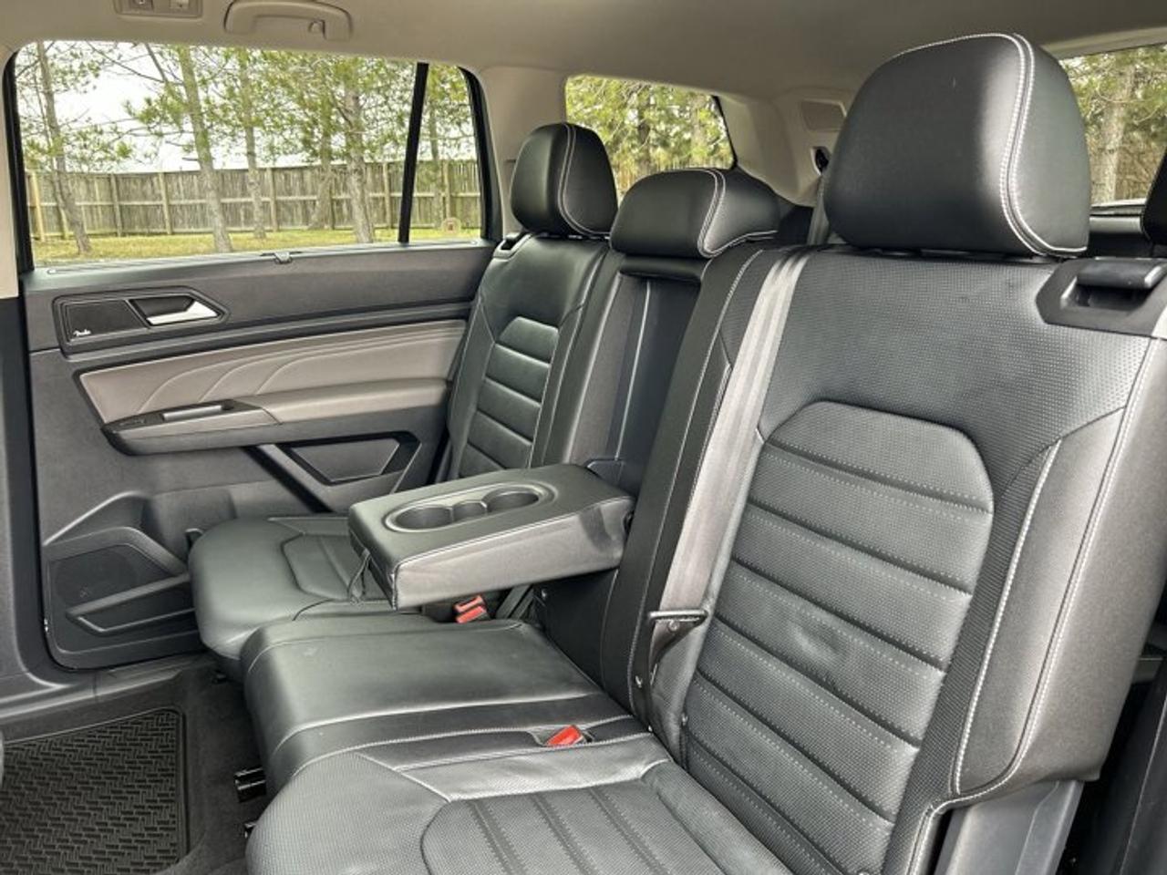 2023 Volkswagen Atlas Highline 3.6 FSI 4MOTION |No accidents | Remote start | Leather Seats Photo