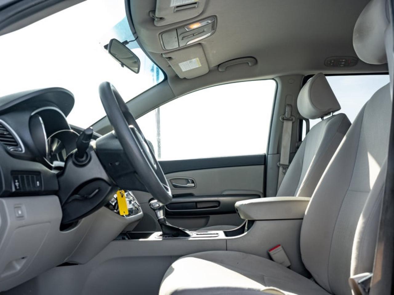 2019 Kia Sedona L Photo