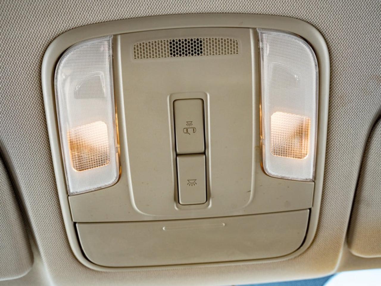 2019 Kia Sedona L Photo