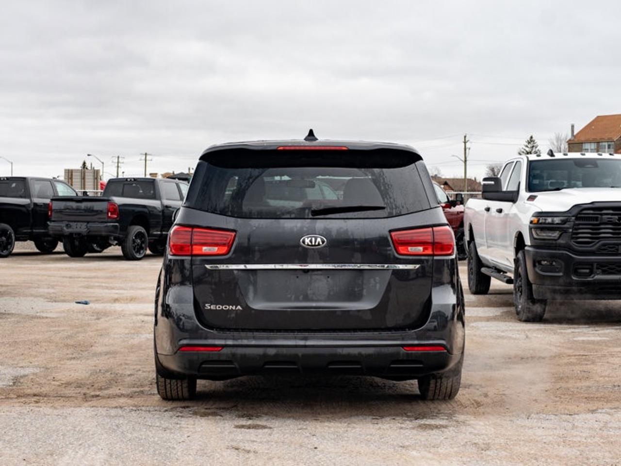 2019 Kia Sedona L Photo