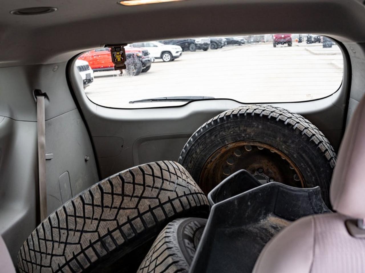 2019 Kia Sedona L Photo