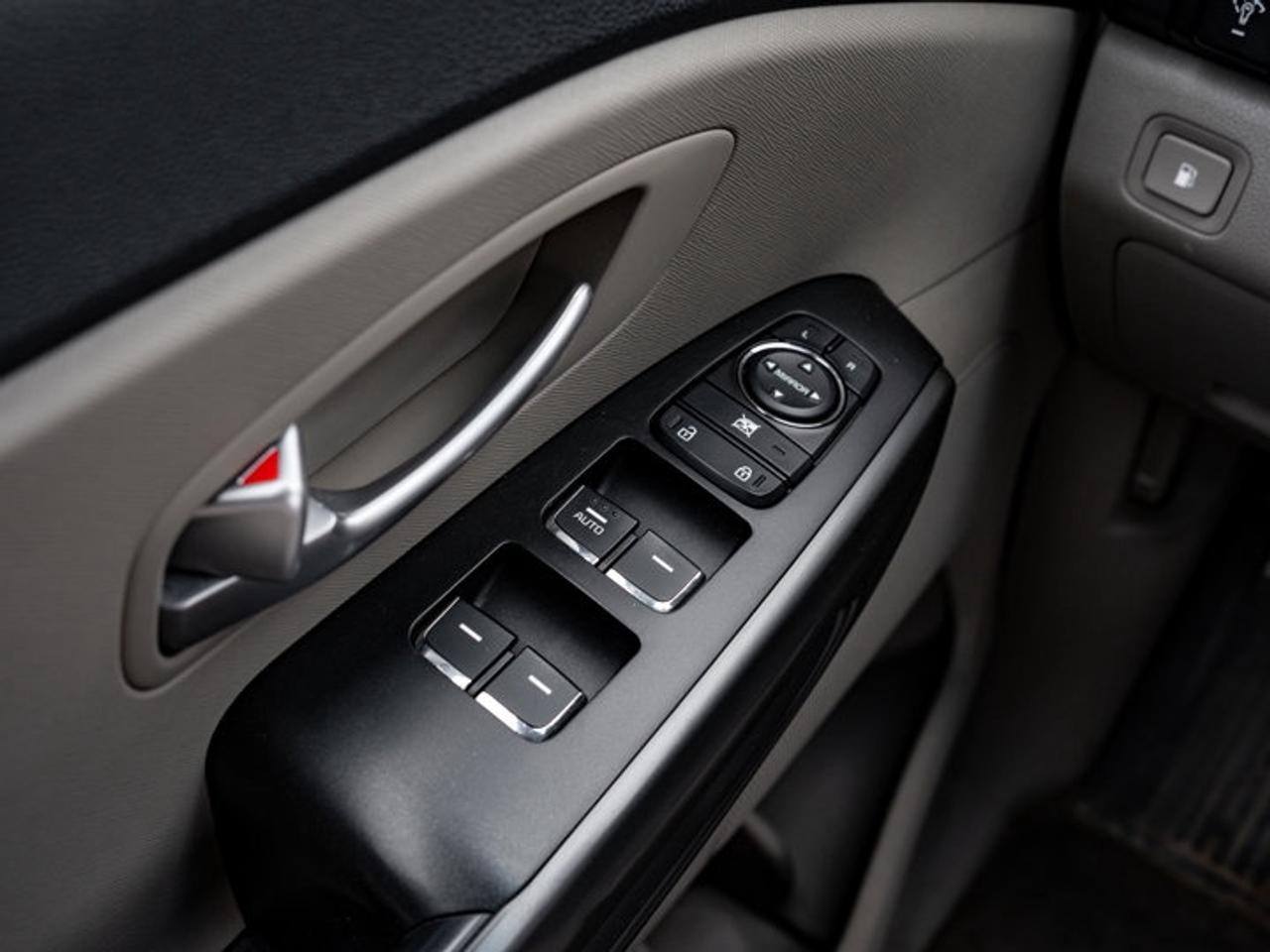 2019 Kia Sedona L Photo