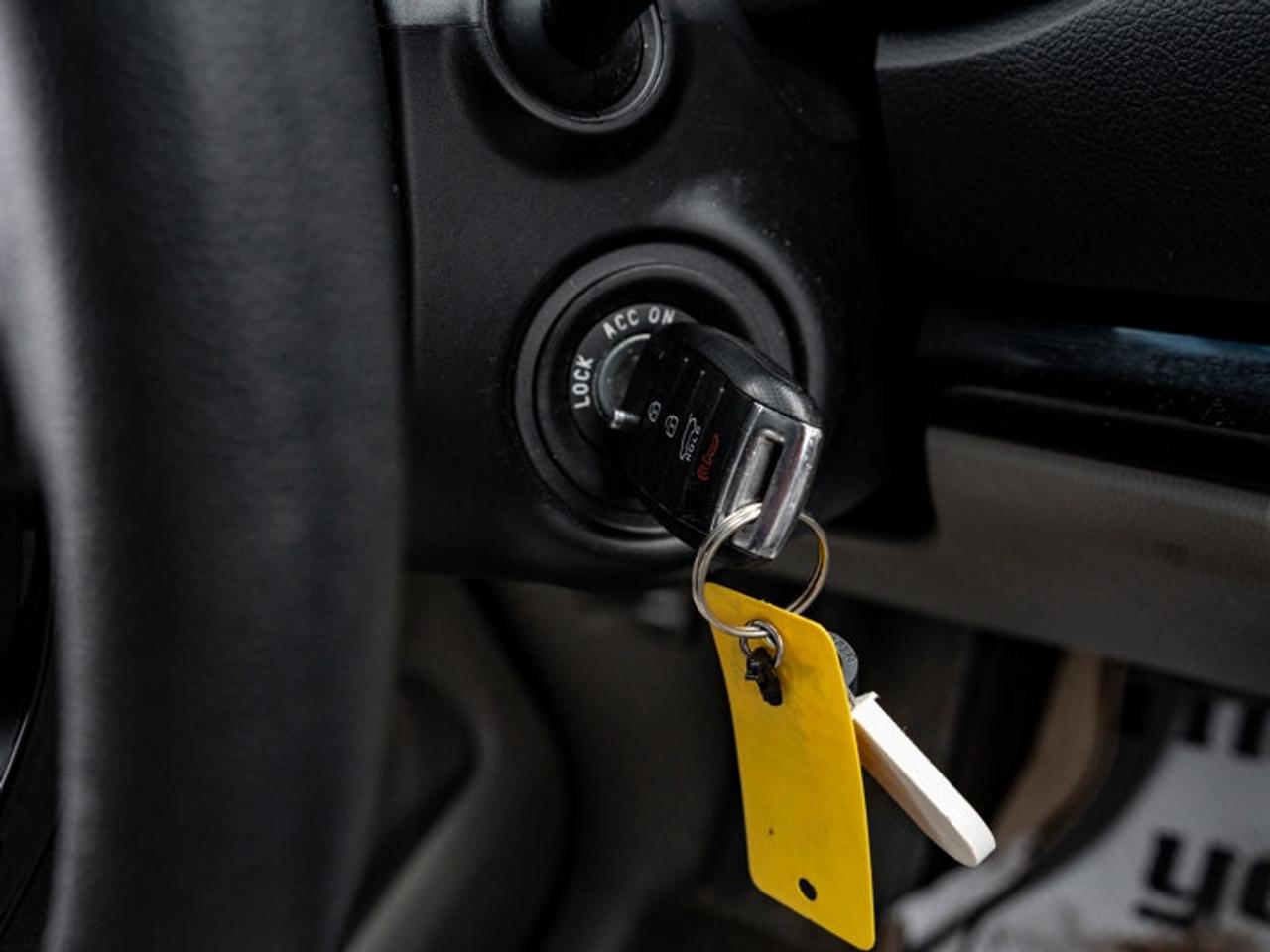 2019 Kia Sedona L Photo