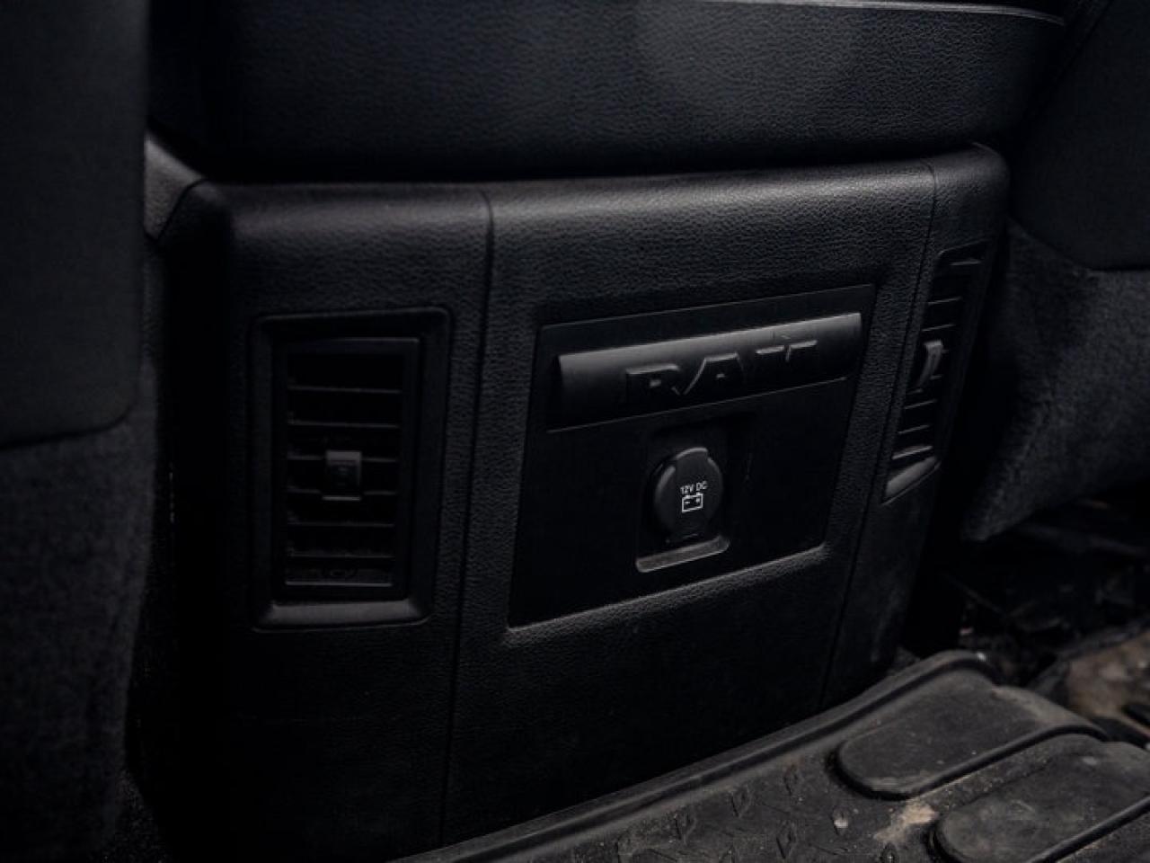 2021 RAM 1500 Classic SLT Photo