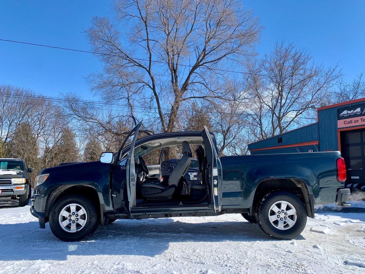 2018 Chevrolet Colorado 4cyl Extended cab Photo
