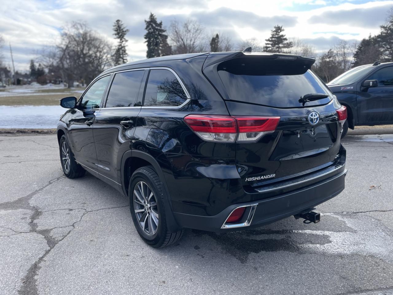 2018 Toyota Highlander HYBRID XLE AWD *Accident Free Photo